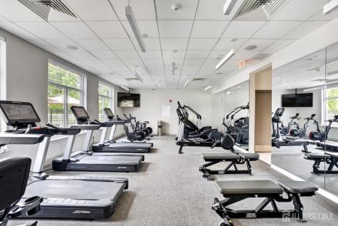 728 Station Road Dunellen NJ 08812