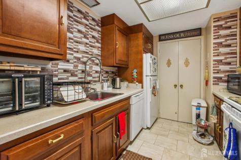 157 Pelham Lane Monroe NJ 08831
