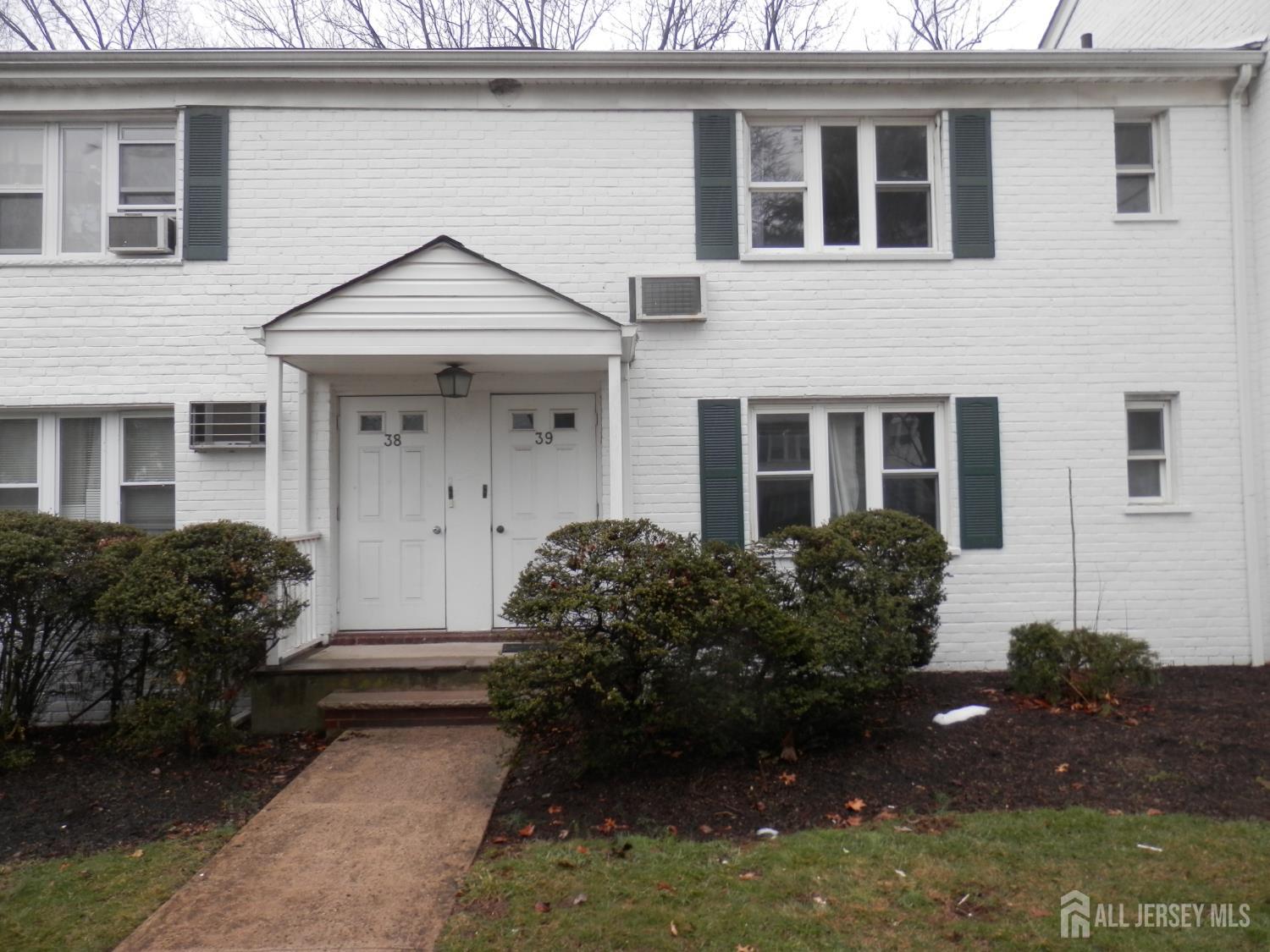 39 Garfield Park Road Edison NJ 08837