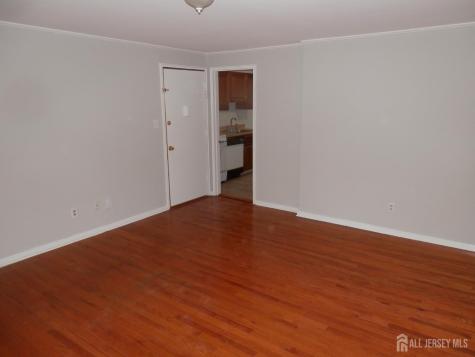39 Garfield Park Road Edison NJ 08837