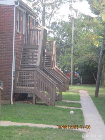 39 Garfield Park Road Edison NJ 08837