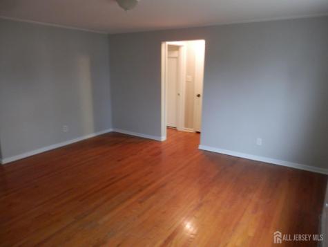 39 Garfield Park Road Edison NJ 08837
