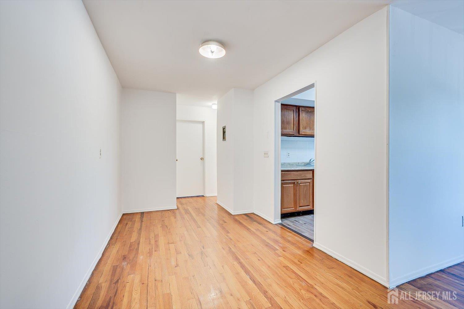 55 Gill Lane Iselin NJ 08830