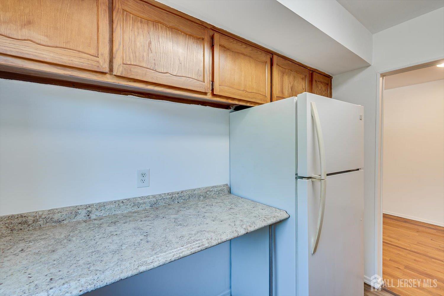 55 Gill Lane Iselin NJ 08830