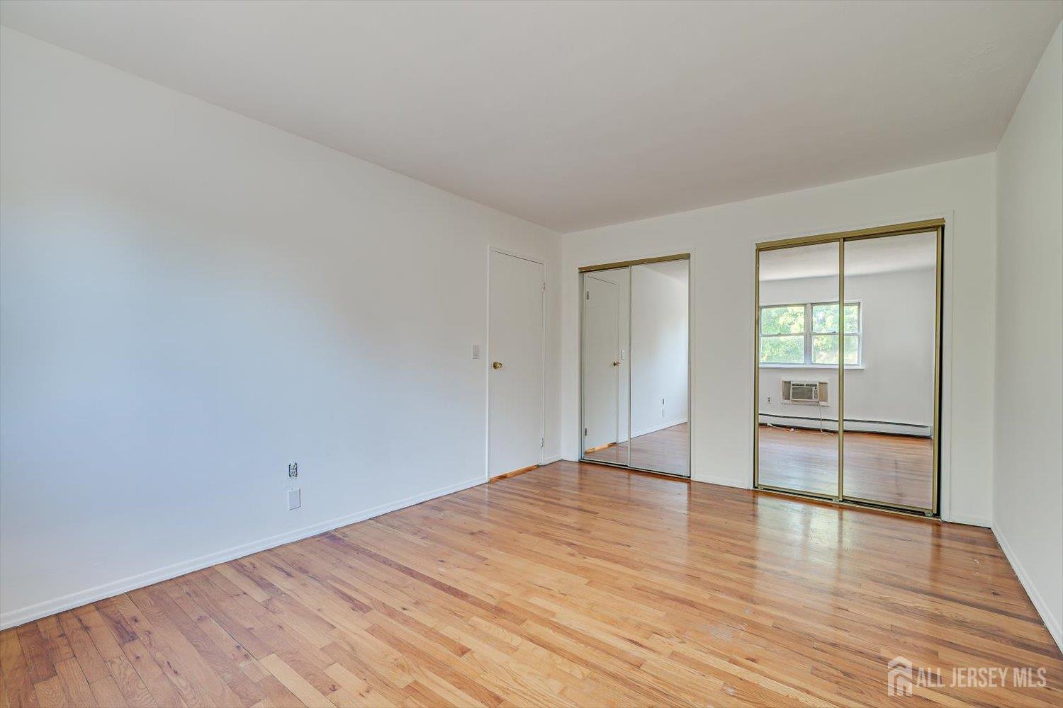 55 Gill Lane Iselin NJ 08830
