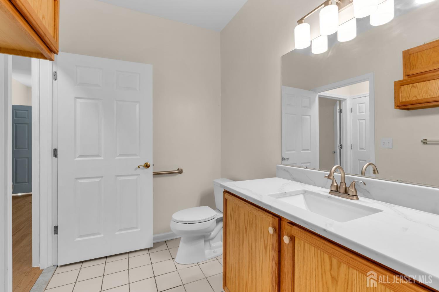 313 Sophee Lane Lakewood NJ 08701