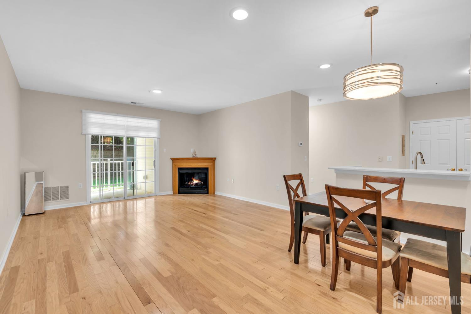 313 Sophee Lane Lakewood NJ 08701