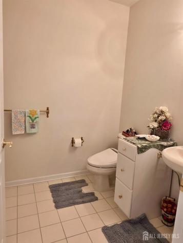 2303 Neville Court Franklin Twsp NJ 08873
