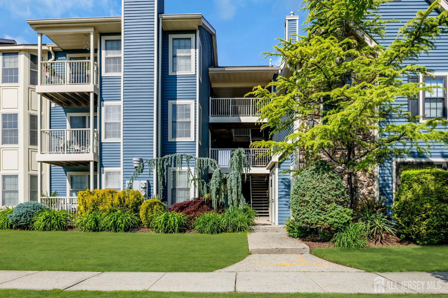 122 Longfield Court East Brunswick NJ 08816
