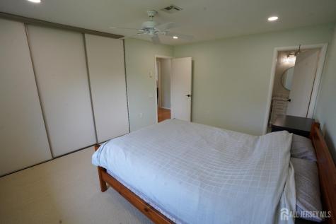535 Ardmore Road Monroe NJ 08831