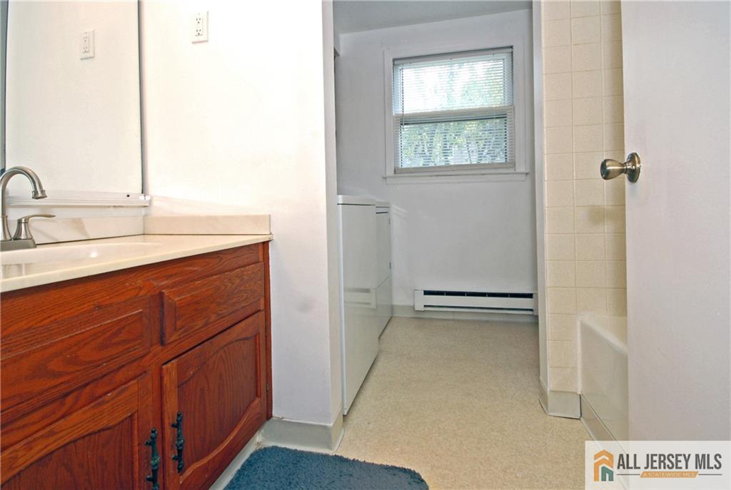 426 Redding Lane Monroe NJ 08831