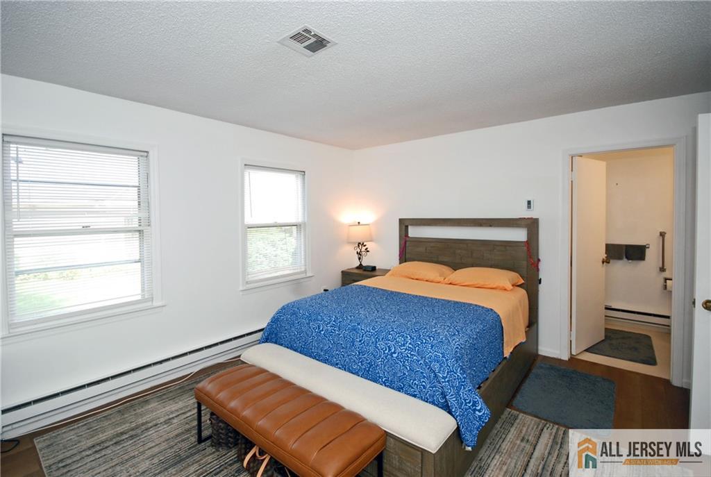 426 Redding Lane Monroe NJ 08831