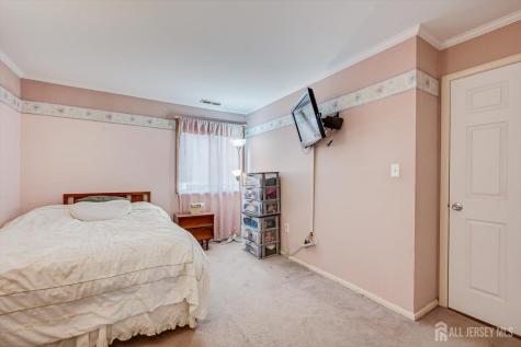 511 Ravens Crest Drive Plainsboro NJ 08536