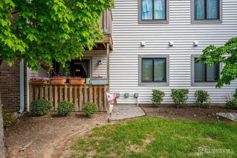 511 Ravens Crest Drive Plainsboro NJ 08536