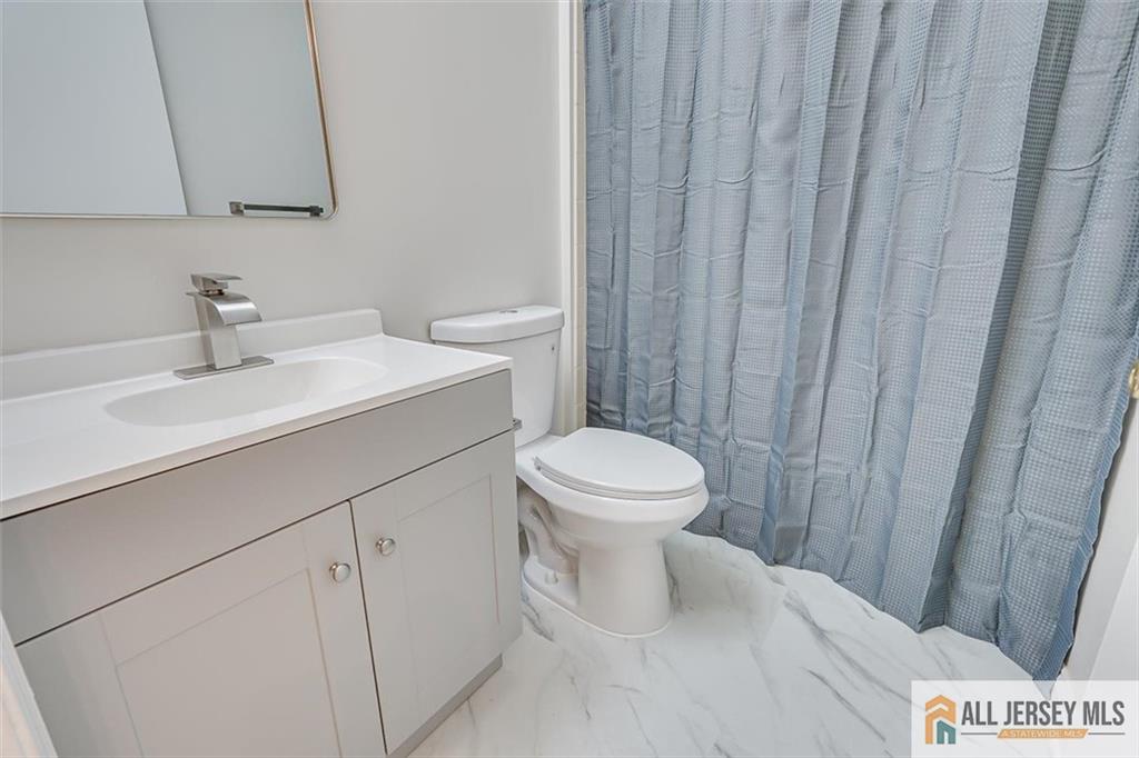 14 Sheffield Court North Brunswick NJ 08902