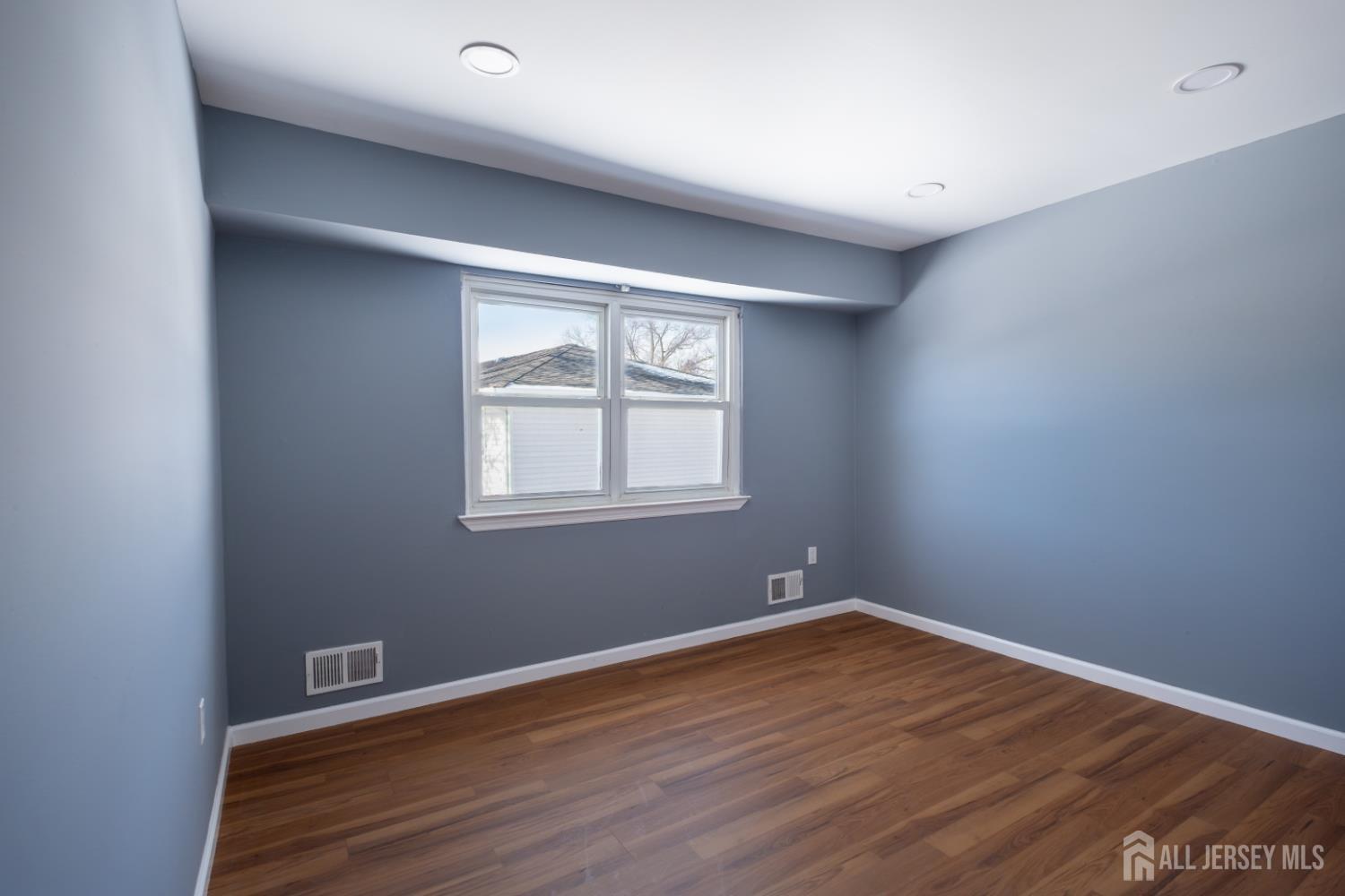 72-D Haven Drive Old Bridge NJ 07747