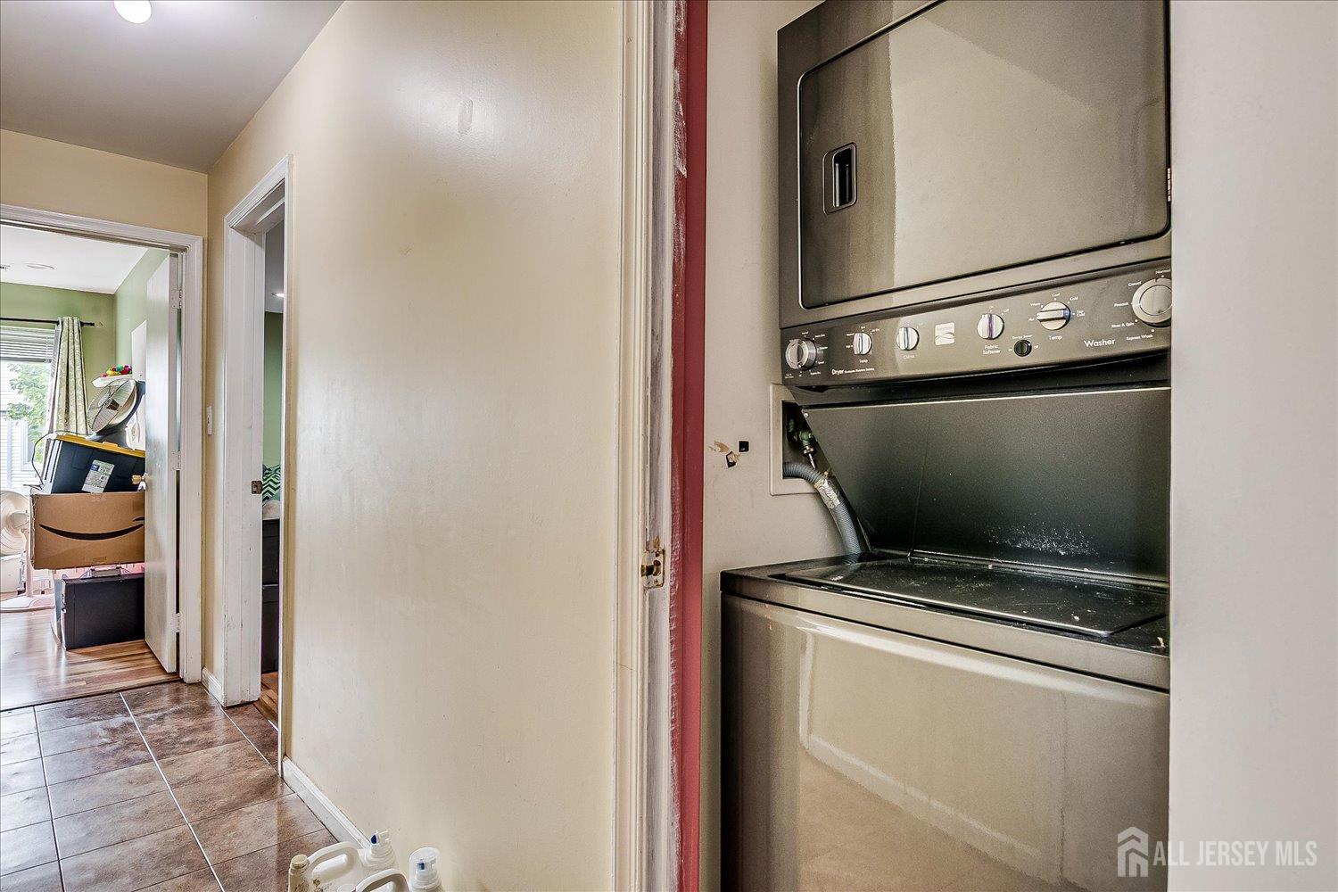 1702 Amanda Court Piscataway NJ 08854