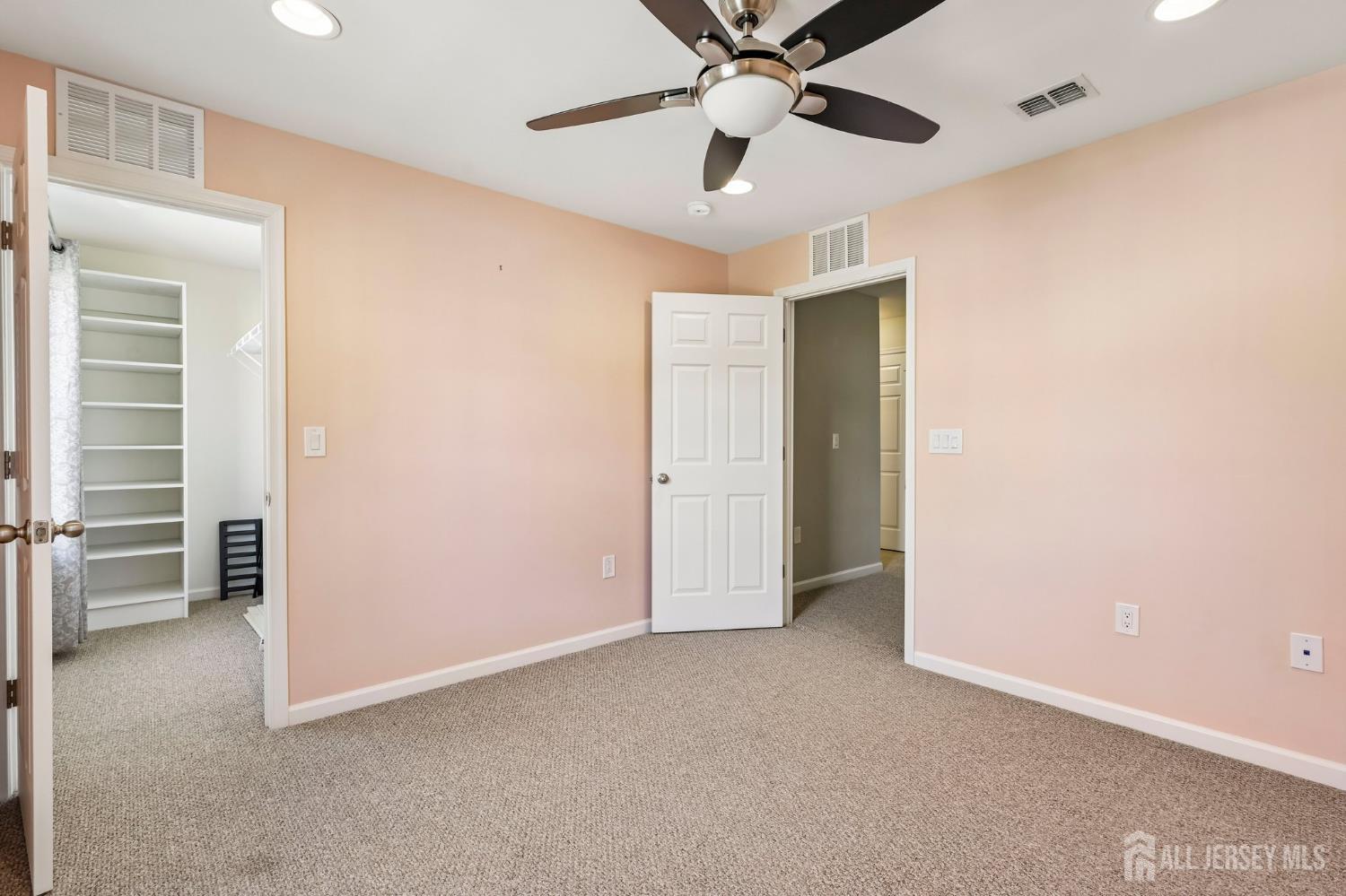 204 Ellsworth Way South Brunswick NJ 08852