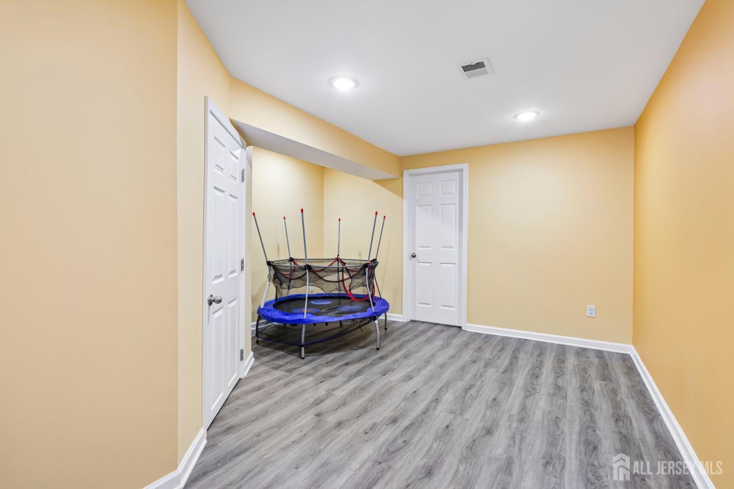 204 Ellsworth Way South Brunswick NJ 08852