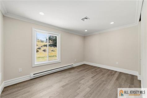 780 Ardmore Road Monroe NJ 08831