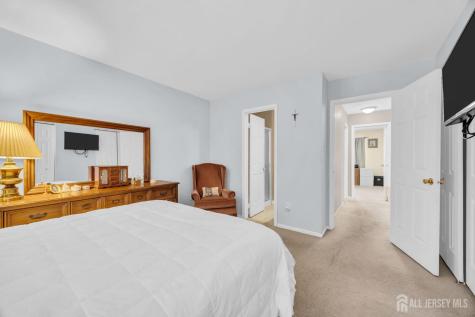 123 Harrow Drive Franklin Twsp NJ 08873