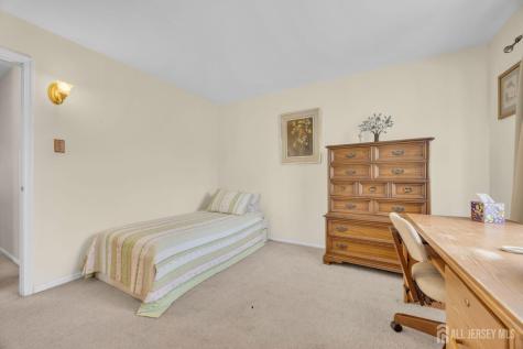 123 Harrow Drive Franklin Twsp NJ 08873