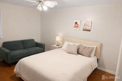 1032 Cricket Lane Woodbridge Proper NJ 07095