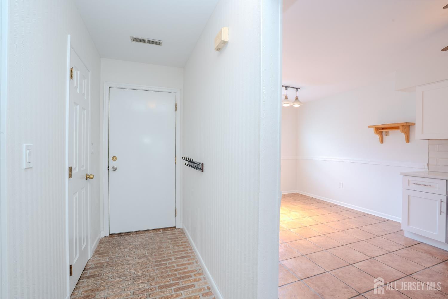 41 Tennyson Drive Plainsboro NJ 08536