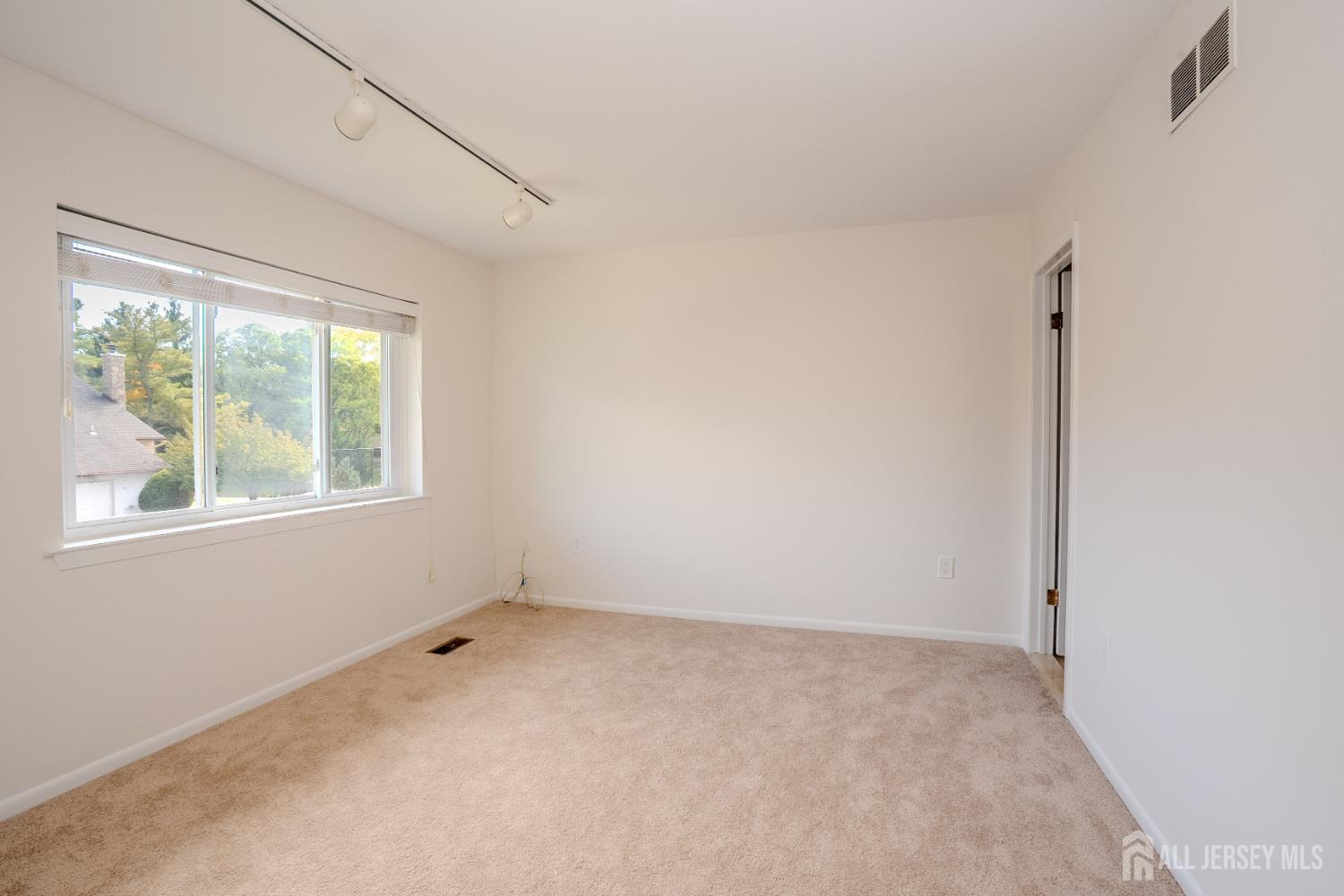 41 Tennyson Drive Plainsboro NJ 08536
