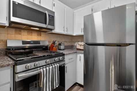 373 Mcdowell Drive East Brunswick NJ 08816
