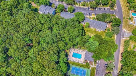 373 Mcdowell Drive East Brunswick NJ 08816