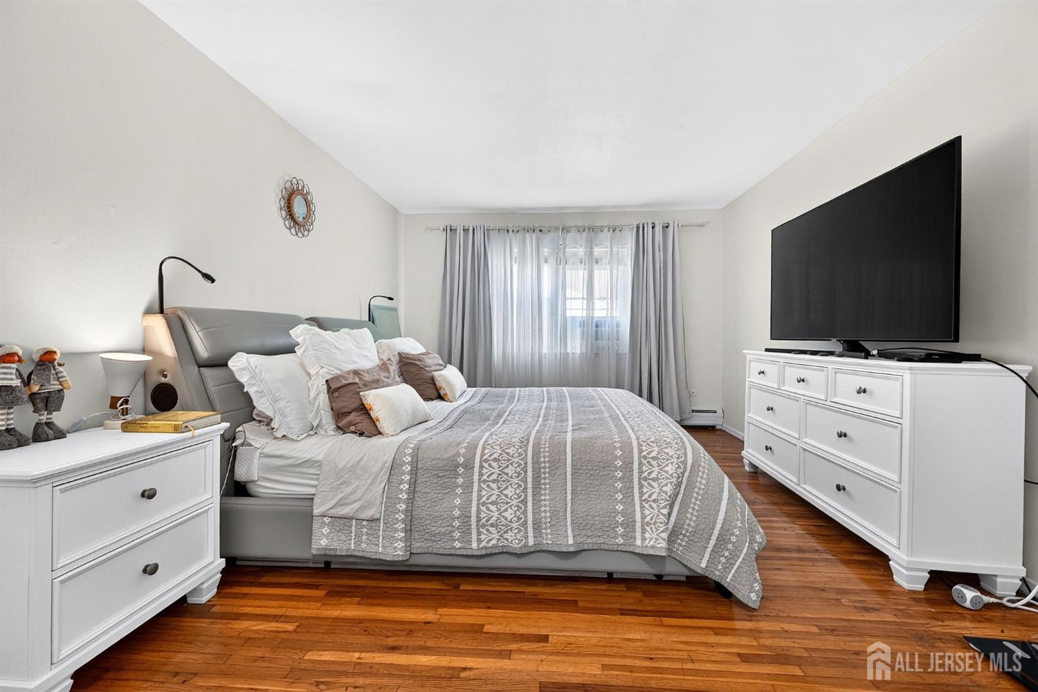 46 Gramercy Gardens Middlesex NJ 08846