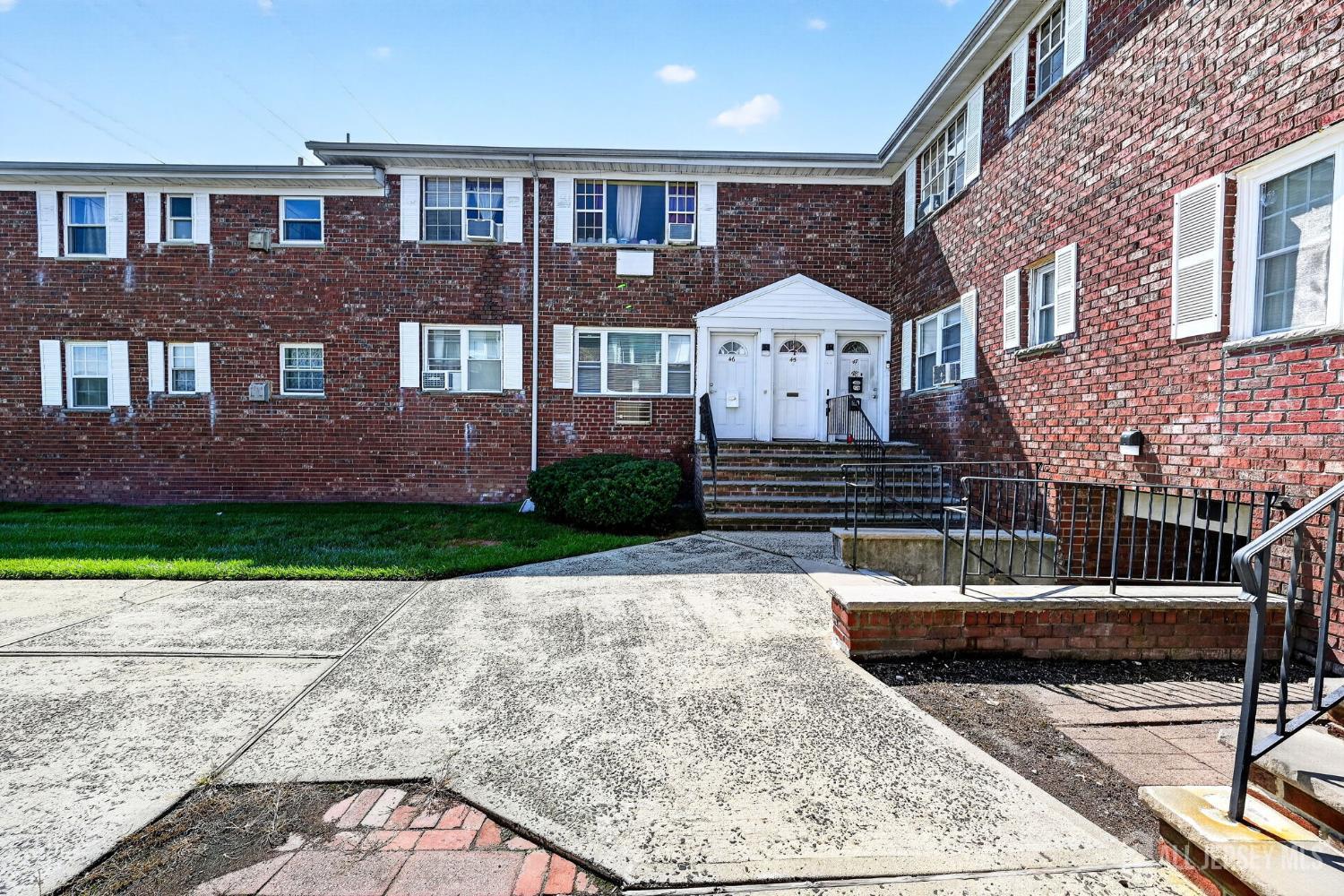 46 Gramercy Gardens Middlesex NJ 08846