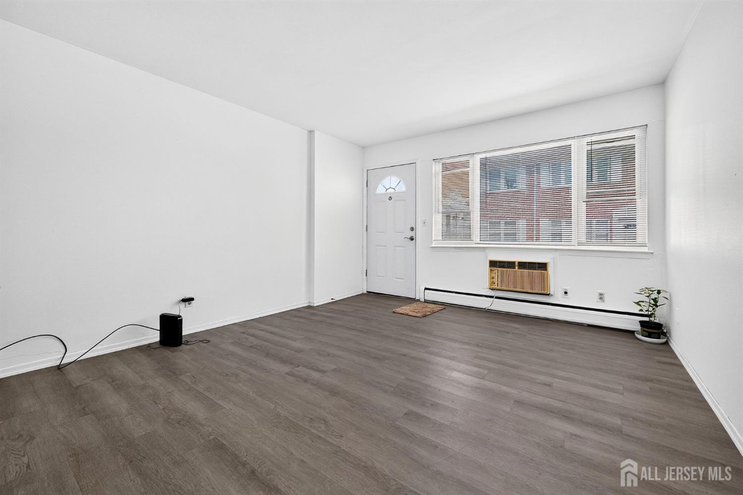 46 Gramercy Gardens Middlesex NJ 08846