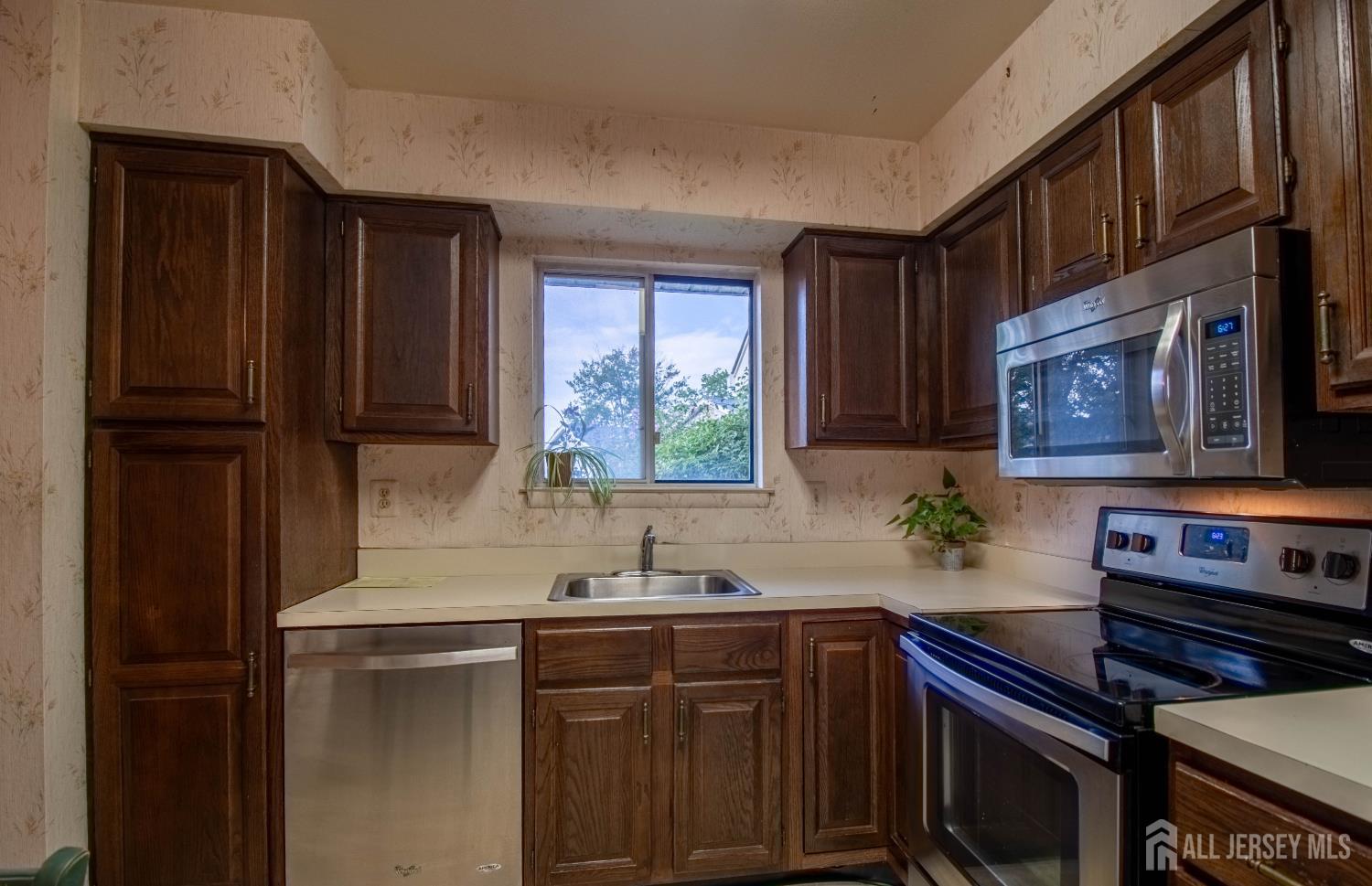 806 Sewell Road Monroe NJ 08831