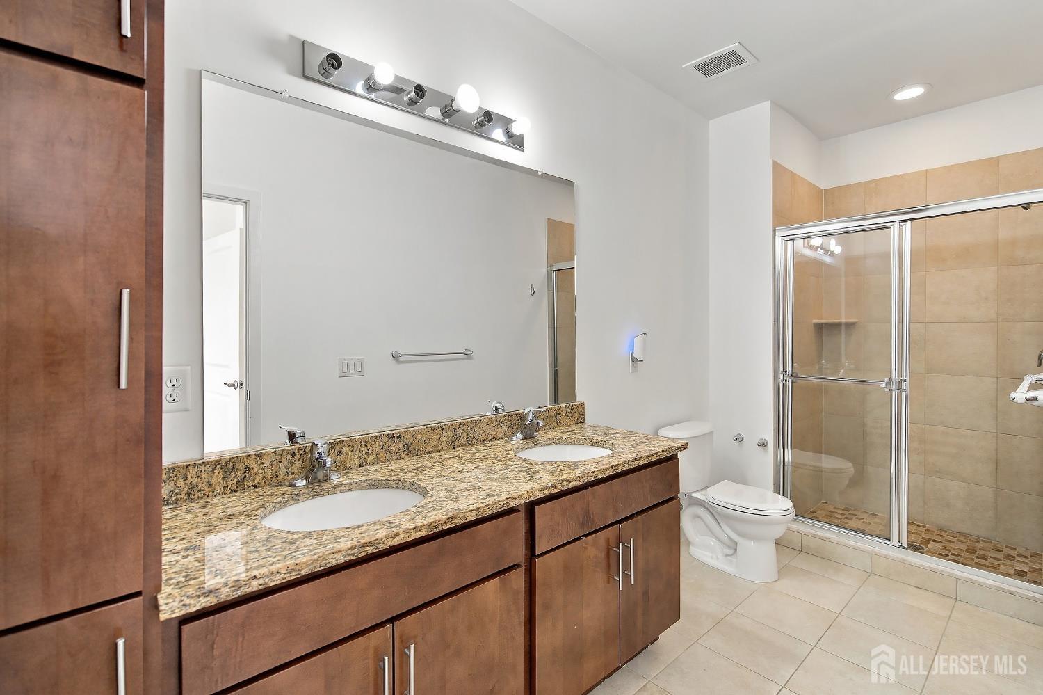 324 Pond Lane Piscataway NJ 08854