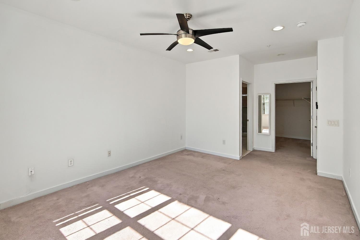 324 Pond Lane Piscataway NJ 08854