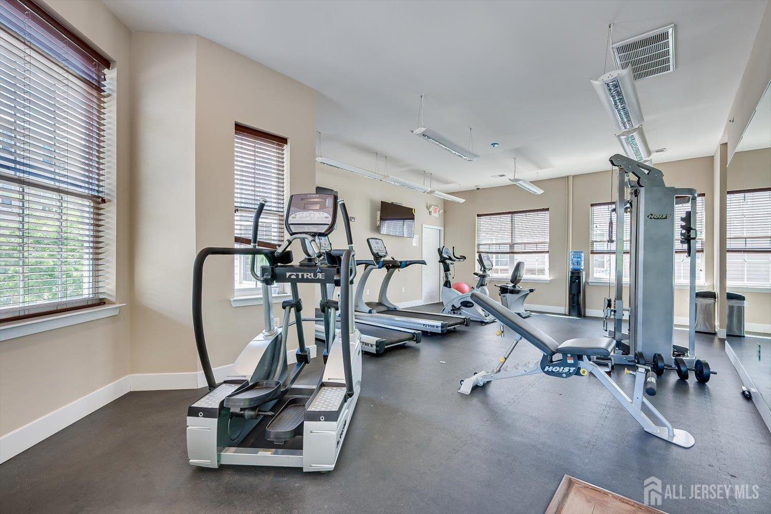 324 Pond Lane Piscataway NJ 08854