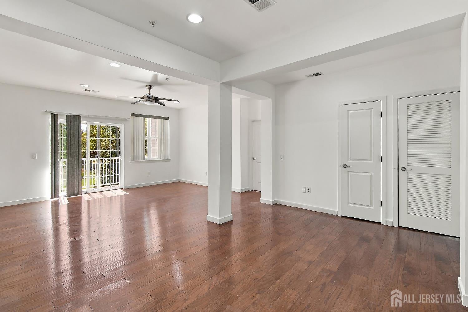 324 Pond Lane Piscataway NJ 08854