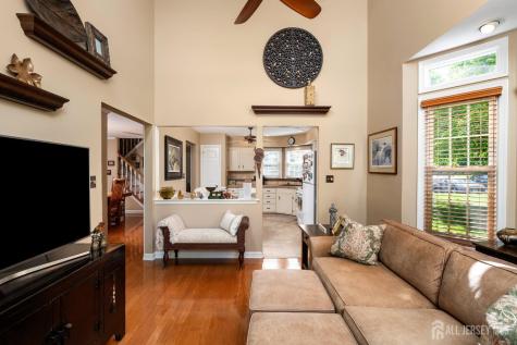 7 Endsleigh Place Robbinsville NJ 08691