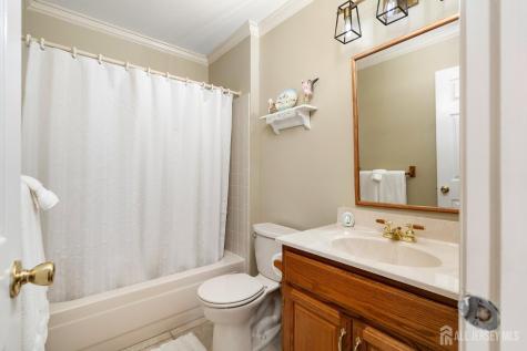 7 Endsleigh Place Robbinsville NJ 08691