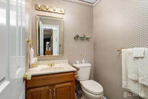 7 Endsleigh Place Robbinsville NJ 08691