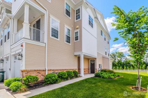715 Station Road Dunellen NJ 08812