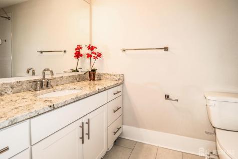 715 Station Road Dunellen NJ 08812