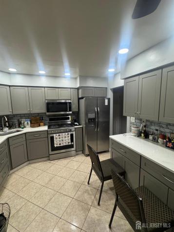 22 Evelyn Court Maplewood NJ 07040