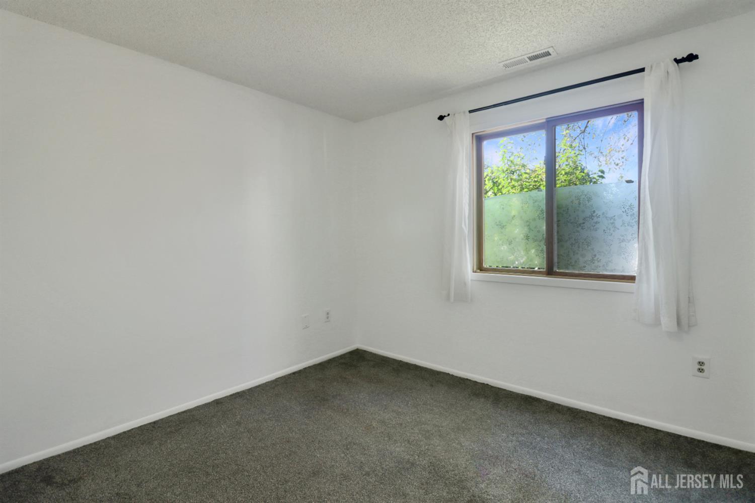 2013 Aspen Drive Plainsboro NJ 08536