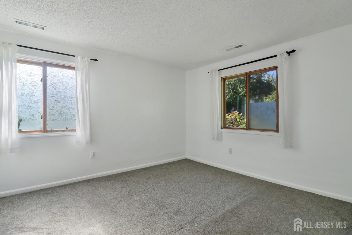 2013 Aspen Drive Plainsboro NJ 08536