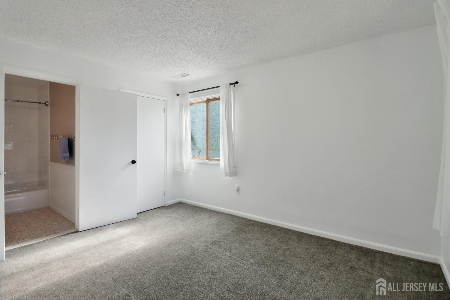 2013 Aspen Drive Plainsboro NJ 08536
