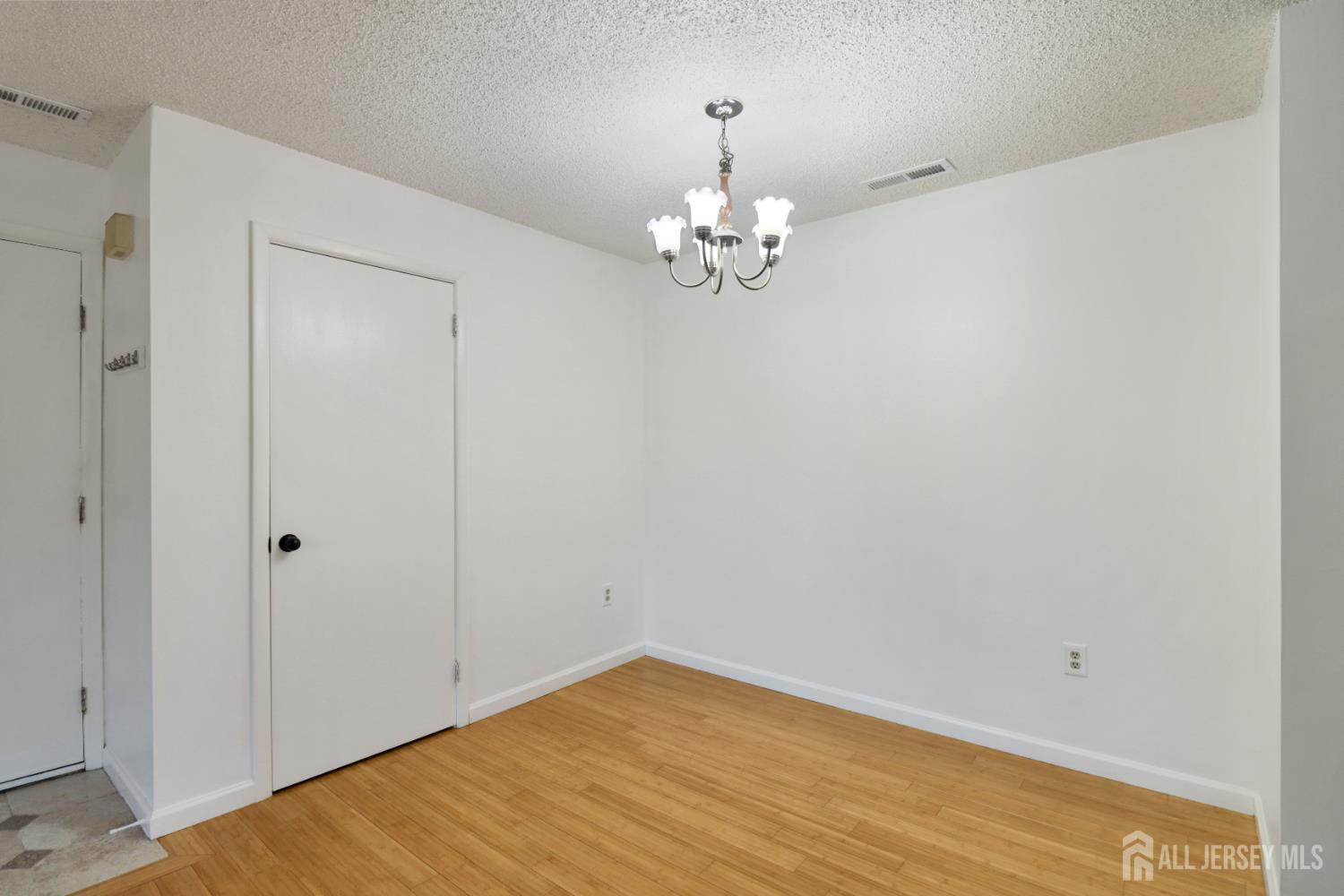 2013 Aspen Drive Plainsboro NJ 08536