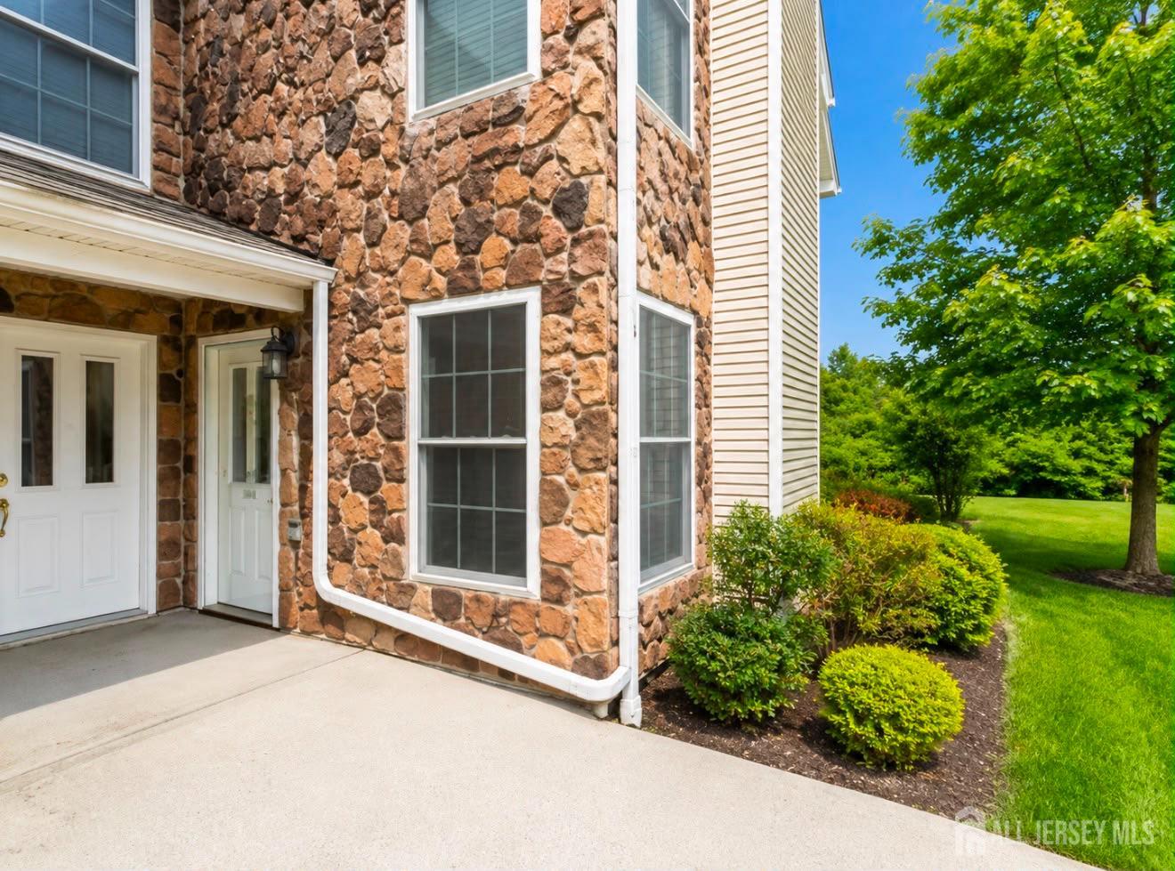 106 Chariot Court Piscataway NJ 08854